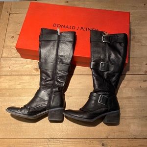 Donald J Pliner, Tumble Calf boot, black, Sz 8.5